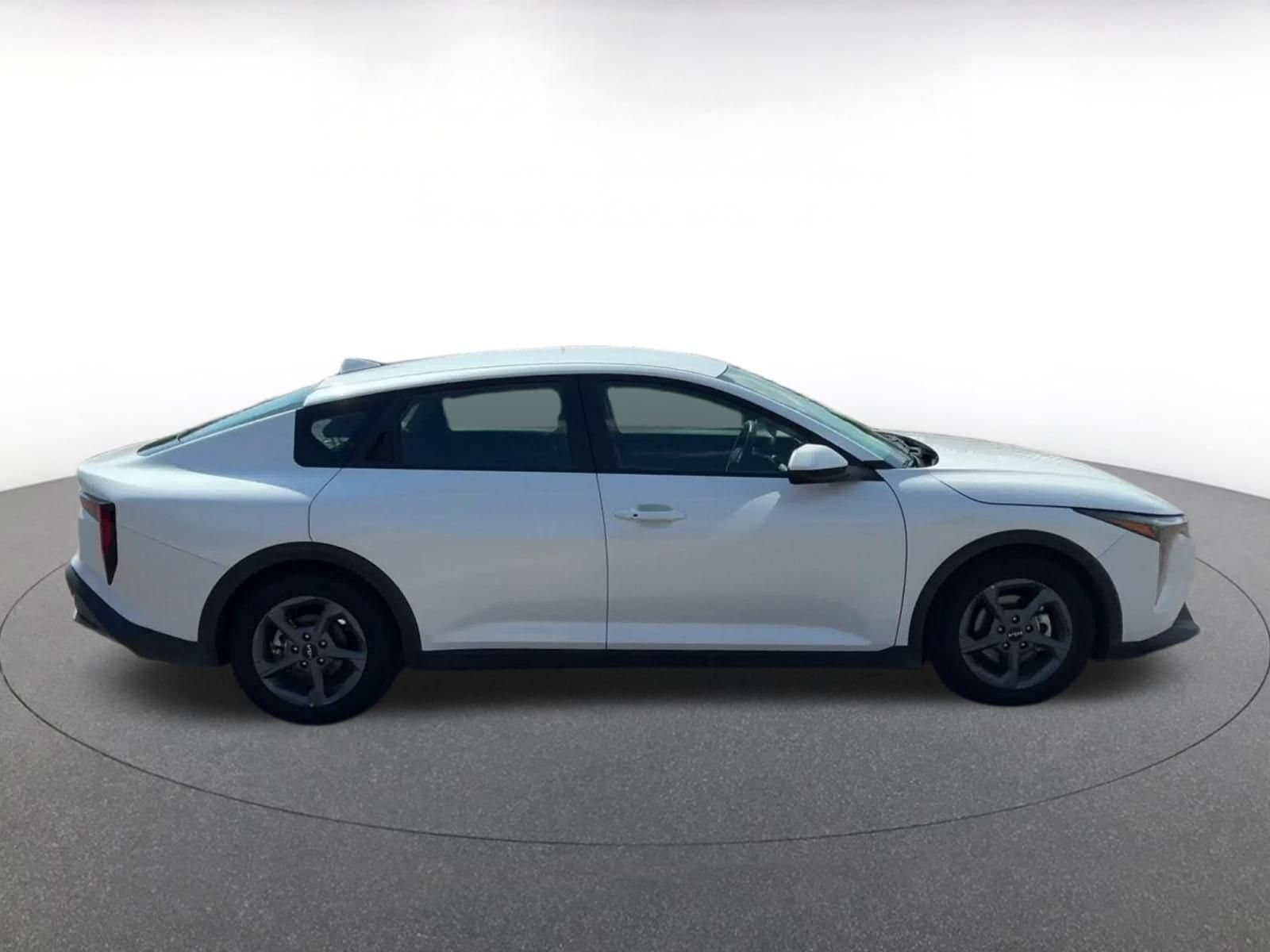 Thumbnail: 2025 Kia K4 - 15