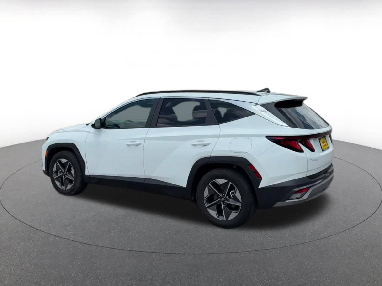 Thumbnail: 2026 Hyundai Tucson - 9
