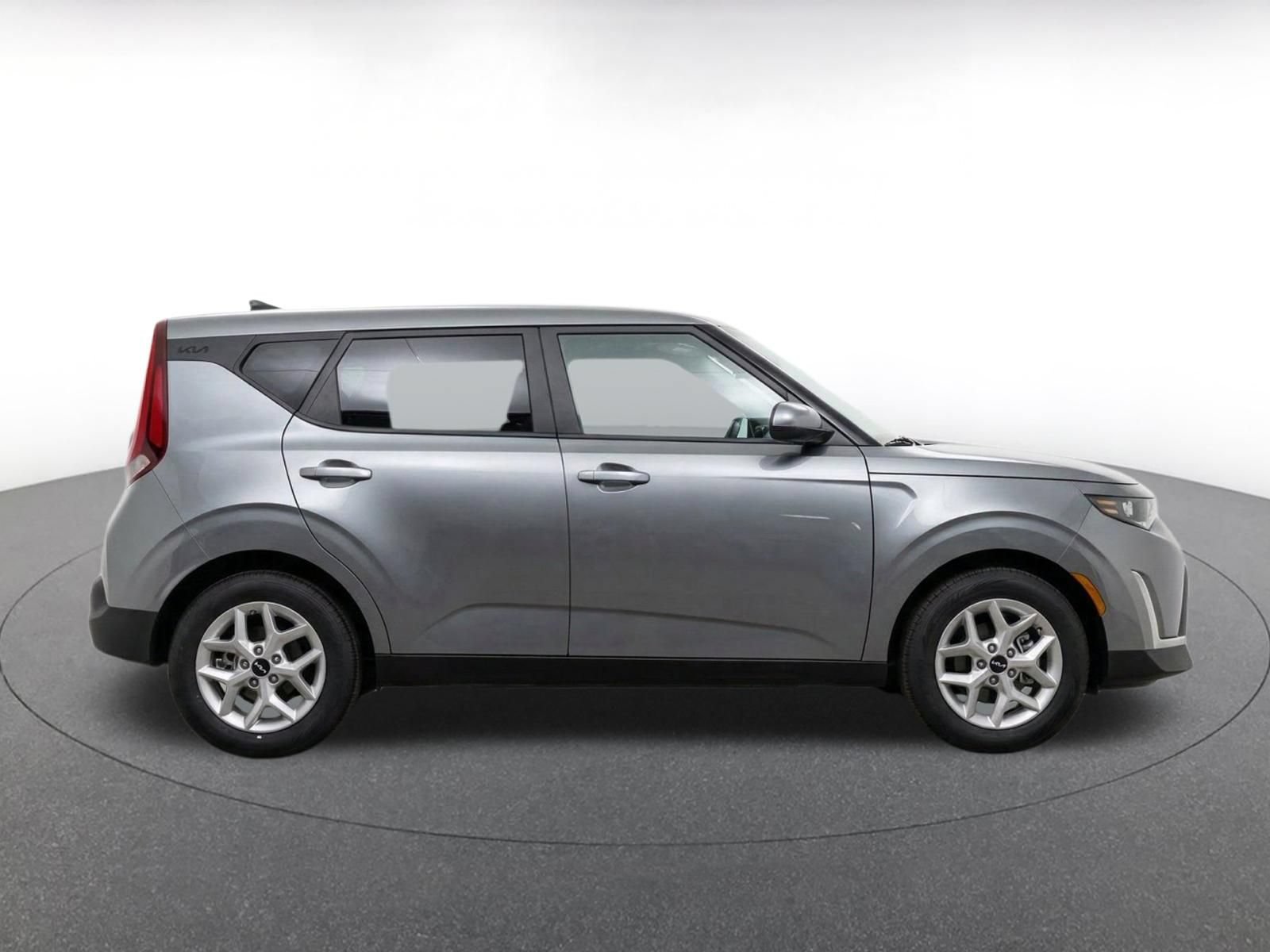 Thumbnail: 2025 Kia Soul - 13