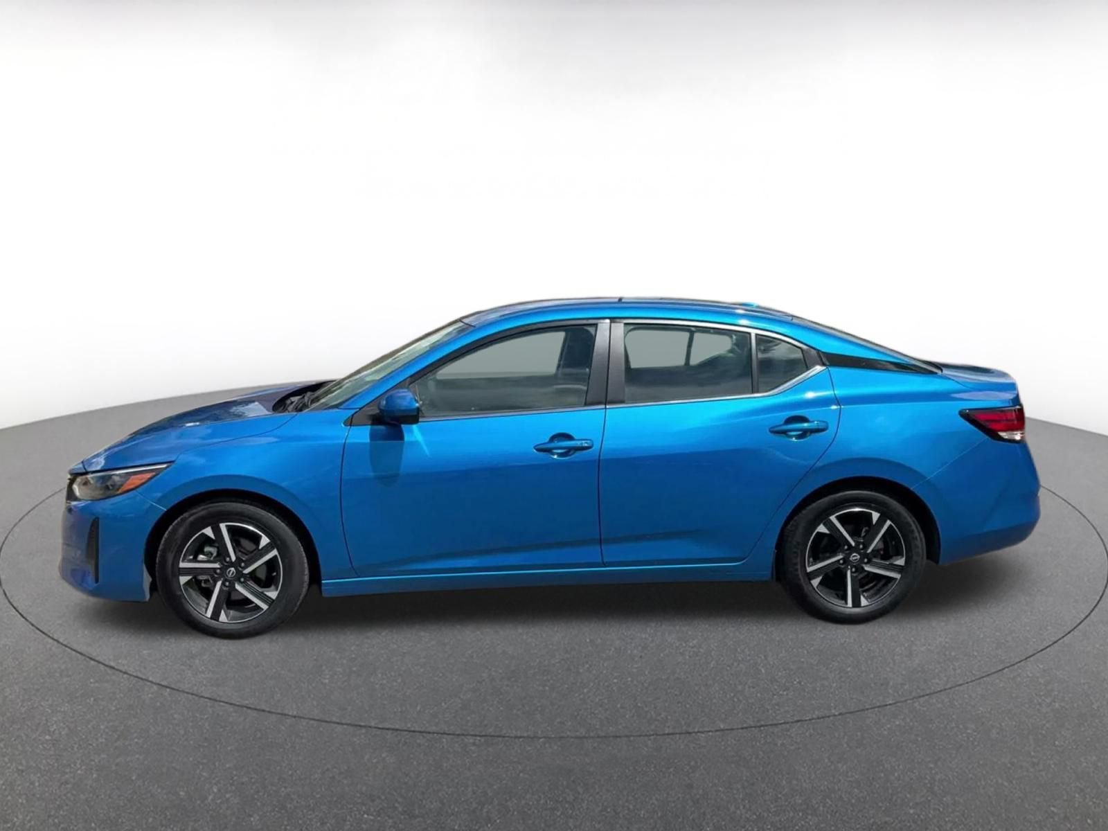 Thumbnail: 2025 Nissan Sentra - 8