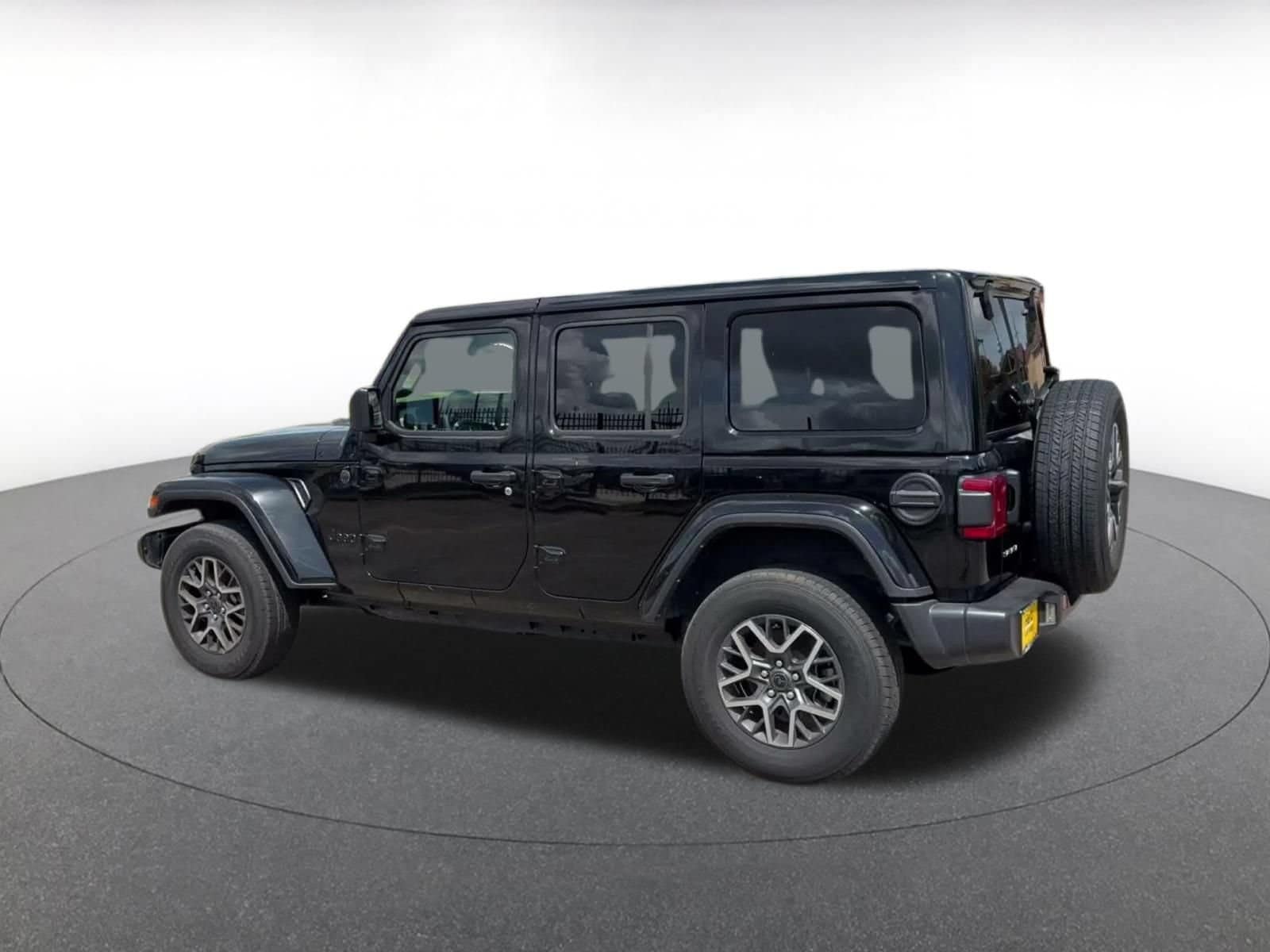 Thumbnail: 2025 Jeep Wrangler - 9