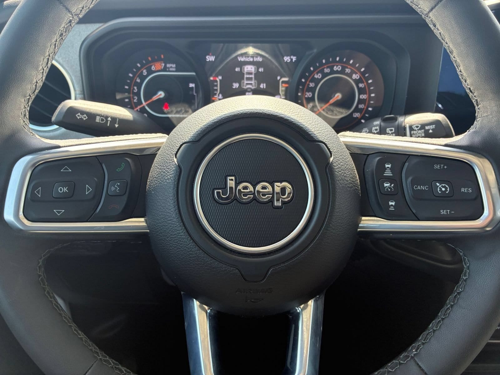 Thumbnail: 2025 Jeep Wrangler - 26