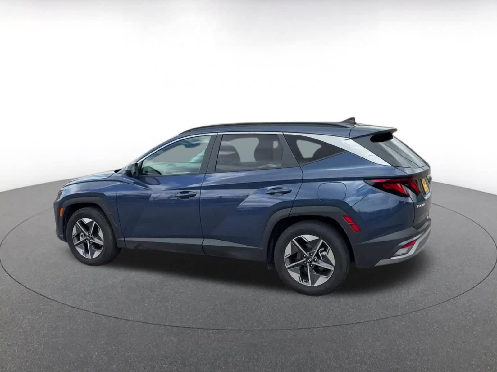 Thumbnail: 2026 Hyundai Tucson - 9