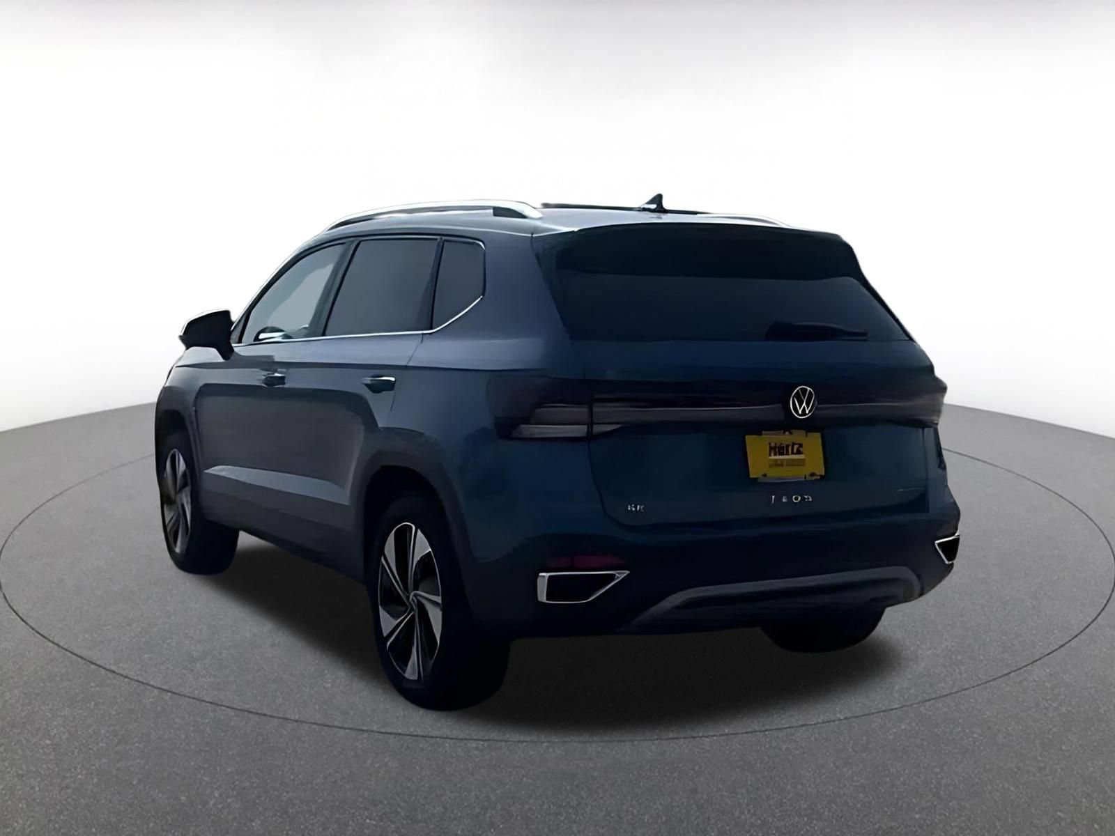 Thumbnail: 2026 Volkswagen Taos - 10
