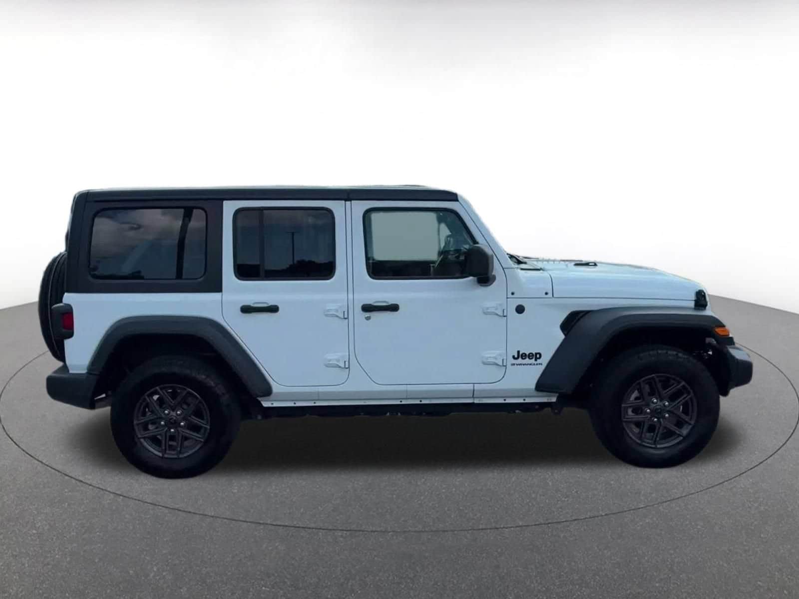 Thumbnail: 2025 Jeep Wrangler - 15