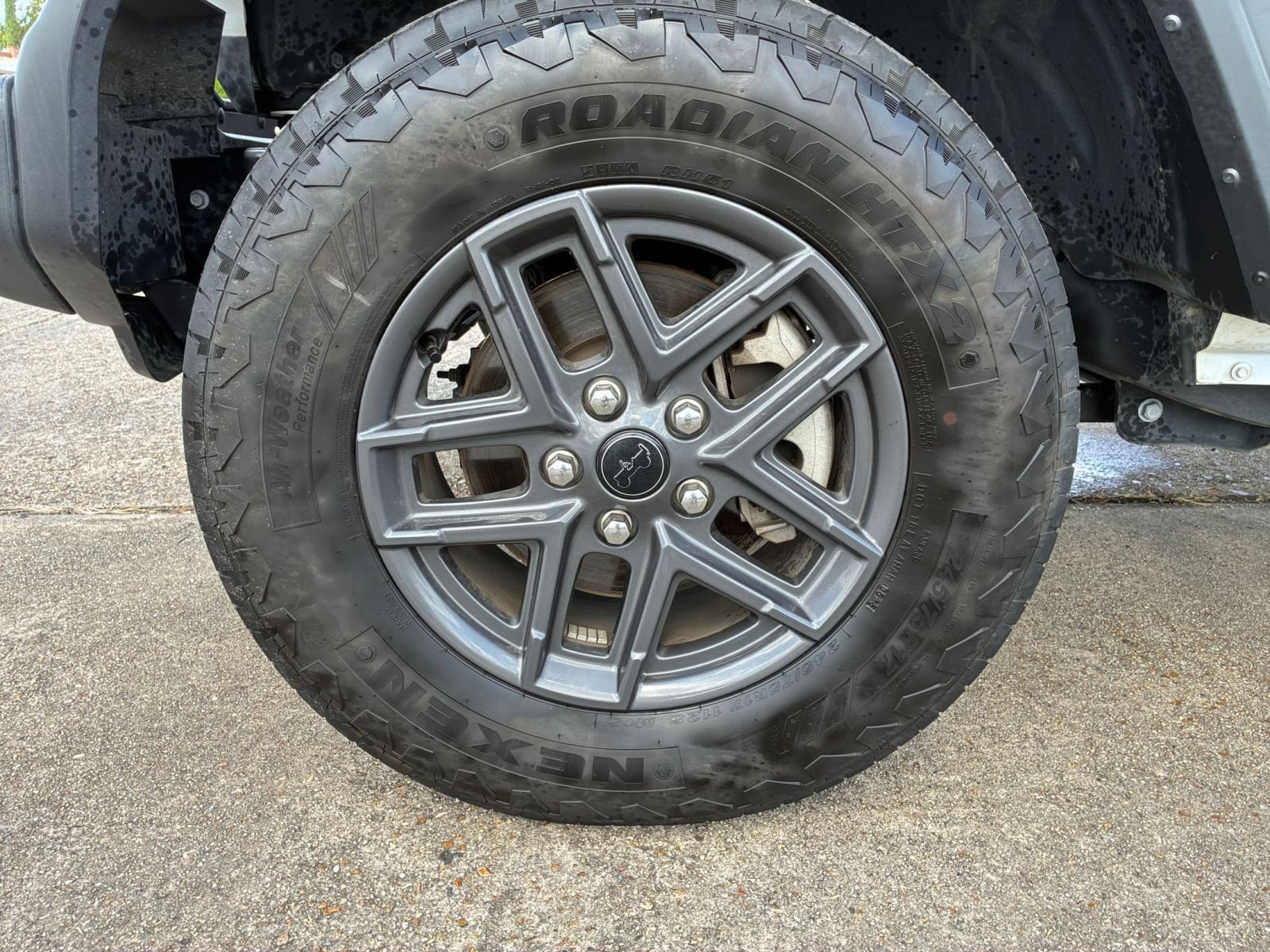 Thumbnail: 2025 Jeep Wrangler - 27