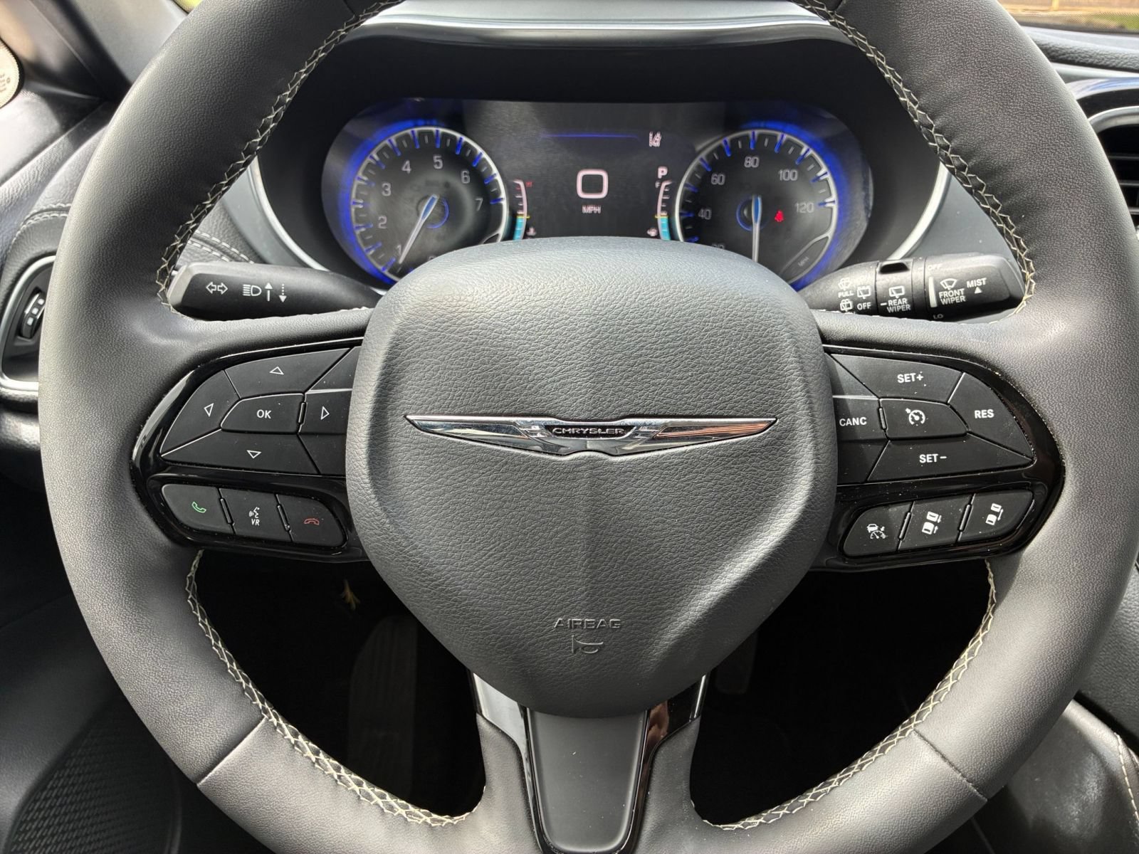 Thumbnail: 2025 Chrysler Pacifica - 29