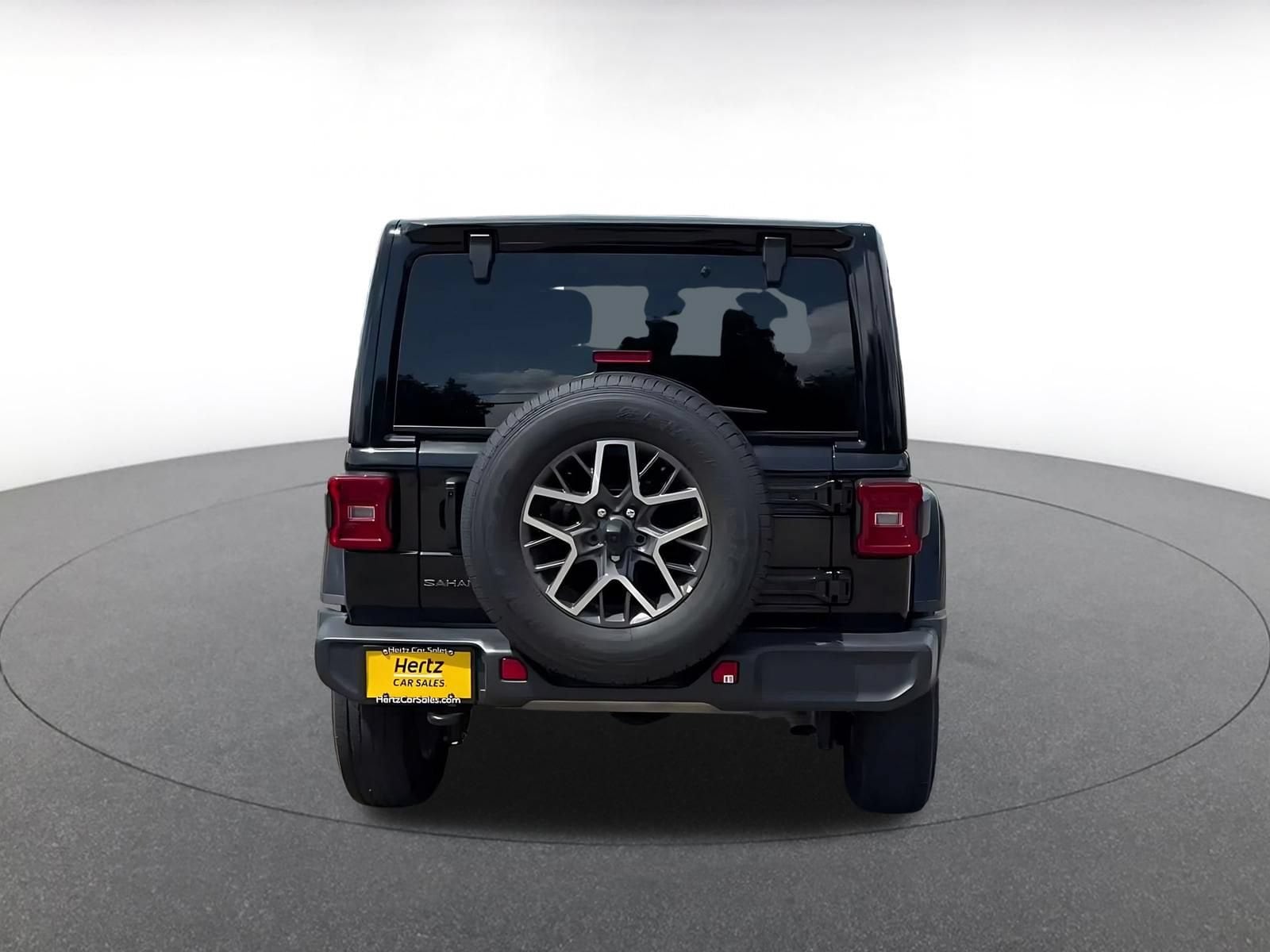Thumbnail: 2025 Jeep Wrangler - 12