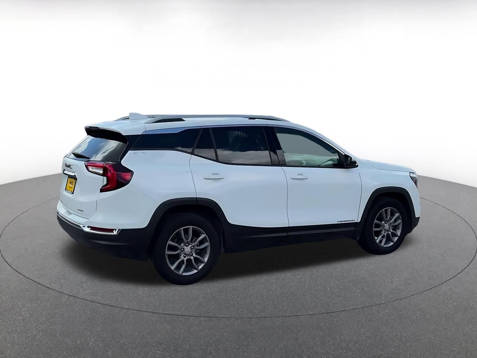 Thumbnail: 2024 GMC Terrain - 13