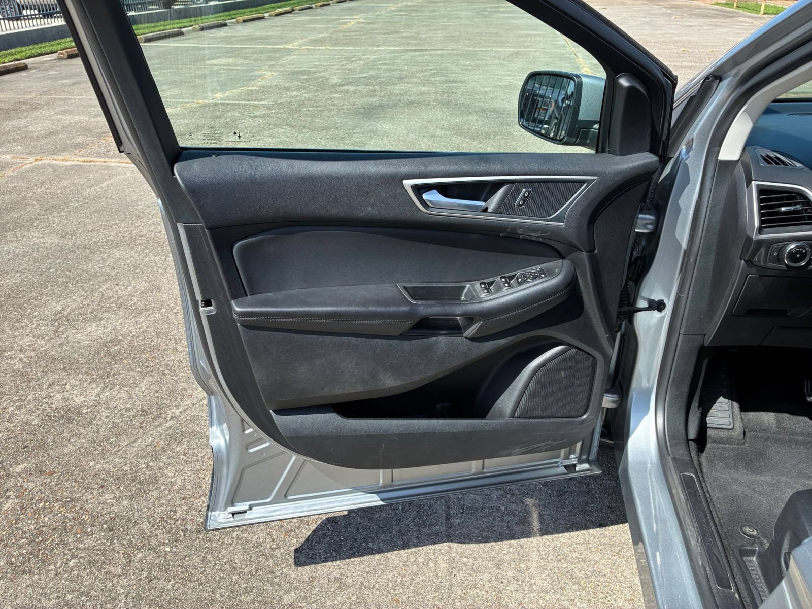 Thumbnail: 2024 Ford Edge - 18