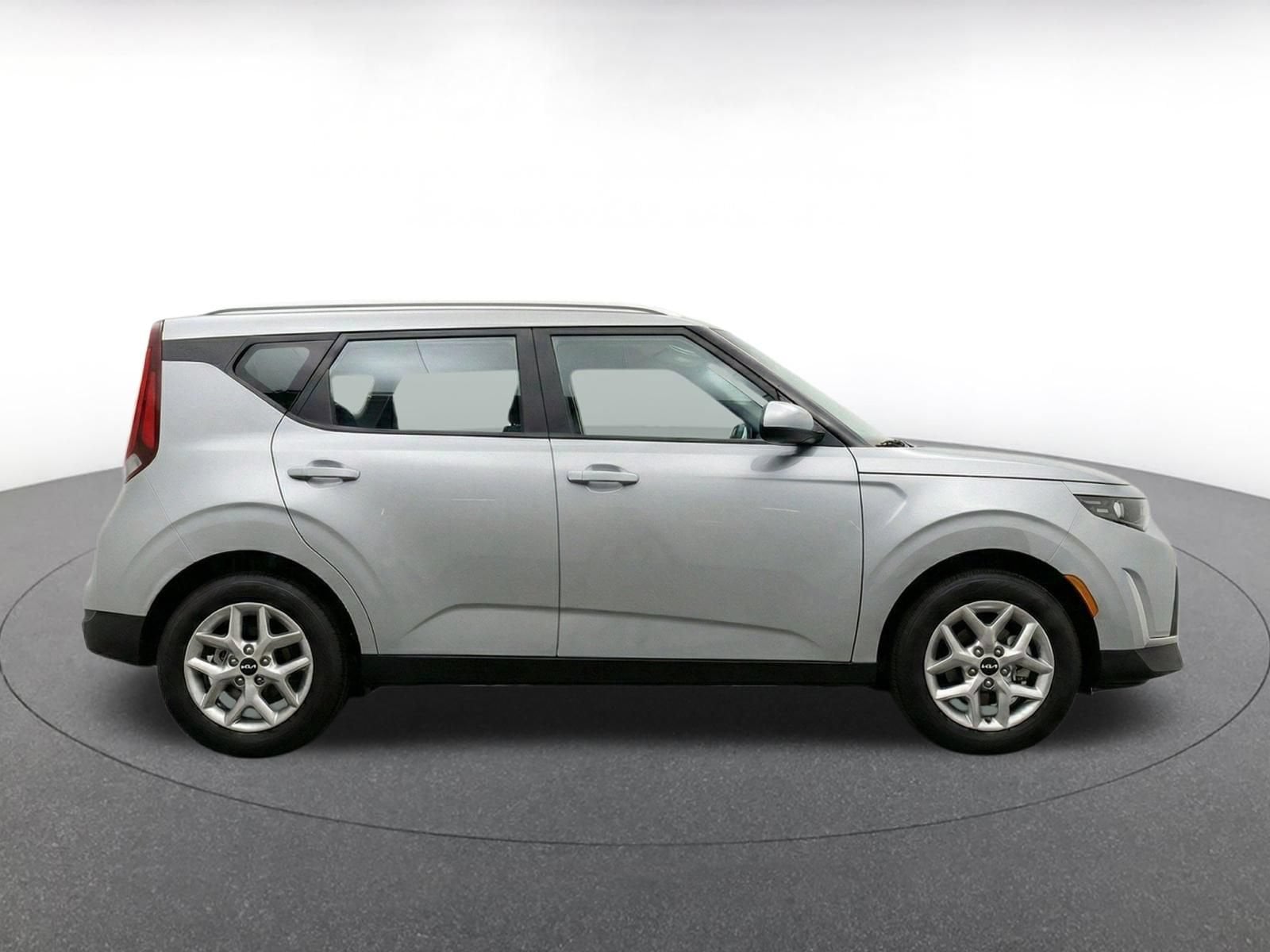 Thumbnail: 2025 Kia Soul - 13