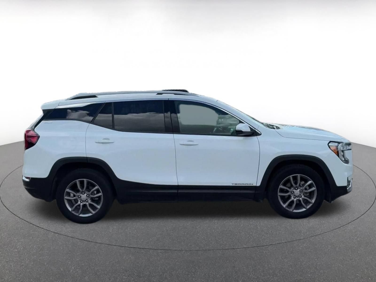 Thumbnail: 2024 GMC Terrain - 15