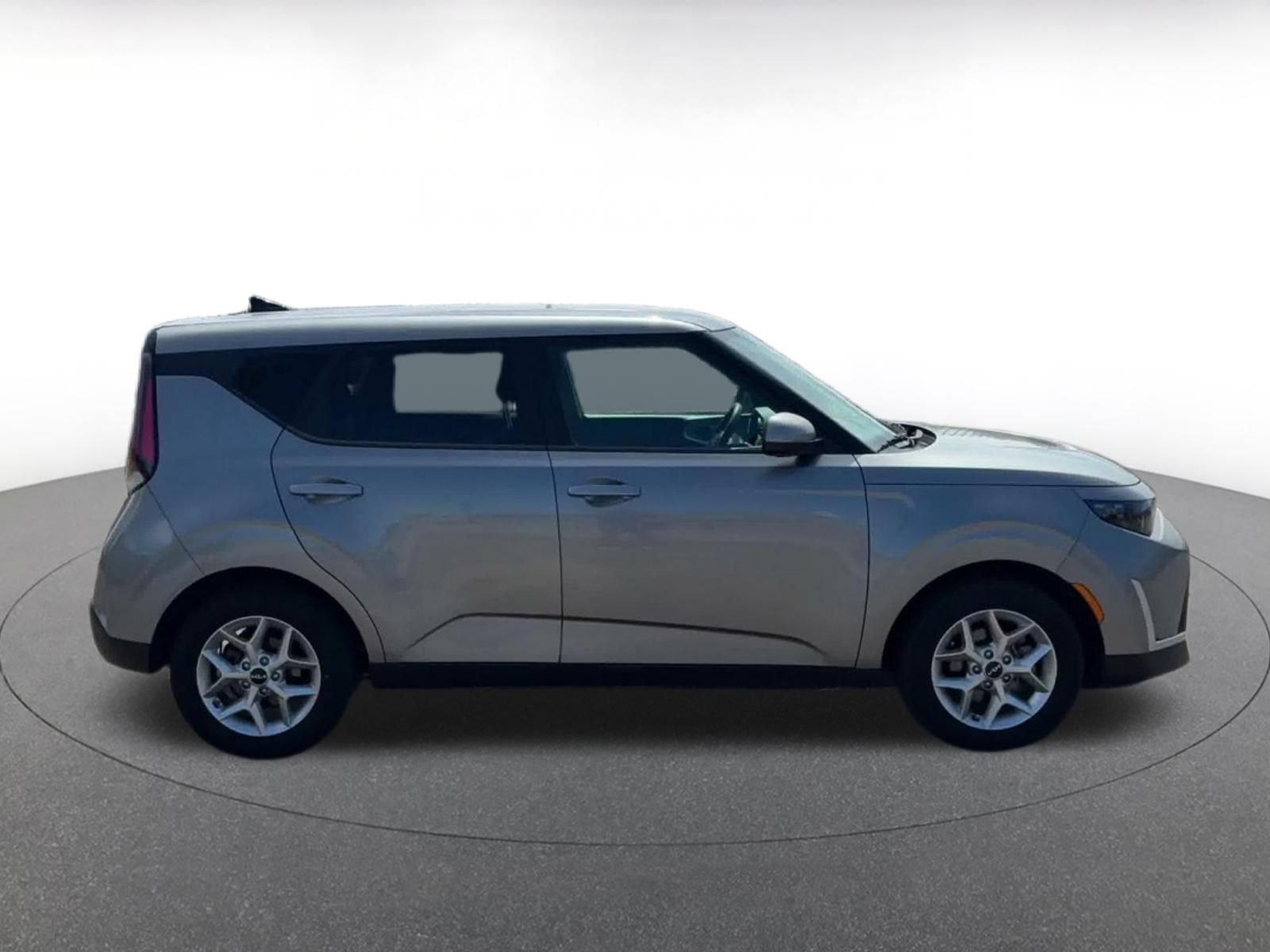 Thumbnail: 2025 Kia Soul - 15