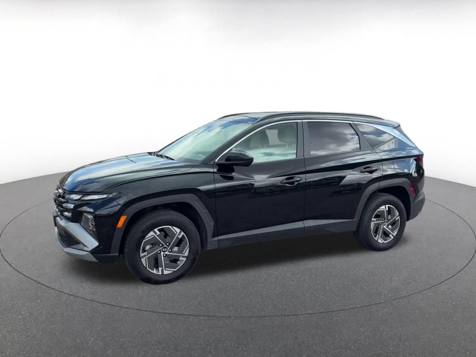 Thumbnail: 2025 Hyundai Tucson - 7