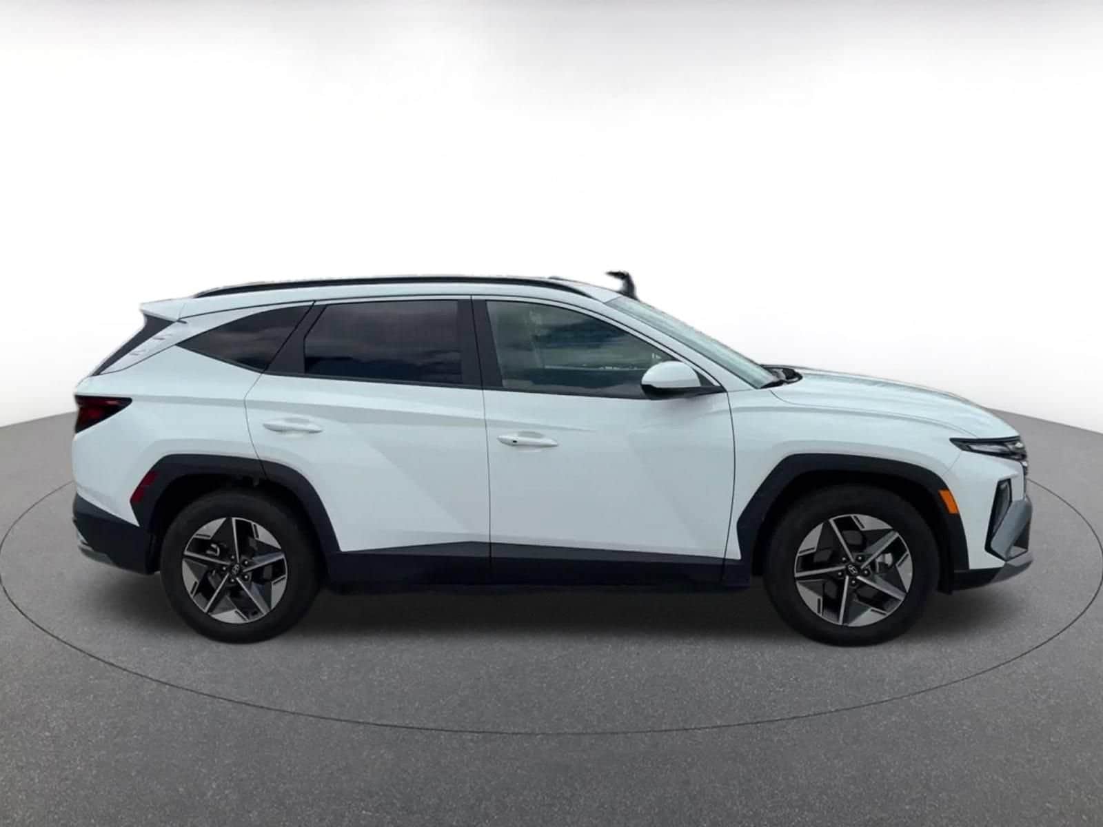 Thumbnail: 2026 Hyundai Tucson - 15
