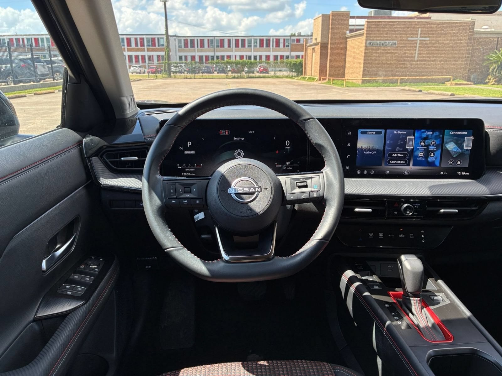 Thumbnail: 2026 Nissan Kicks - 32