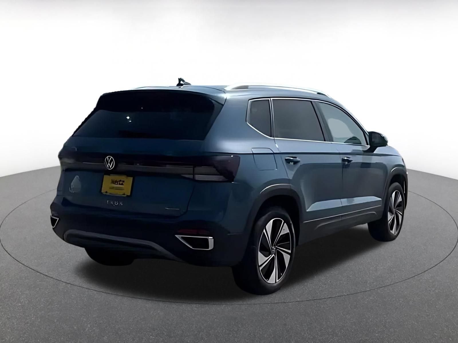 Thumbnail: 2026 Volkswagen Taos - 13