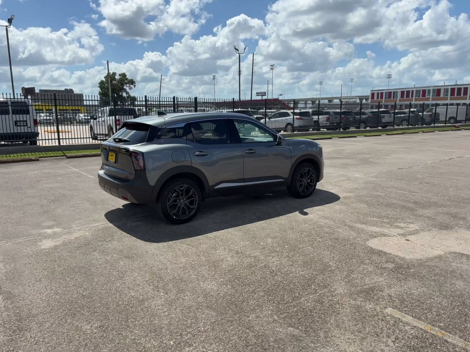 Thumbnail: 2026 Nissan Kicks - 14