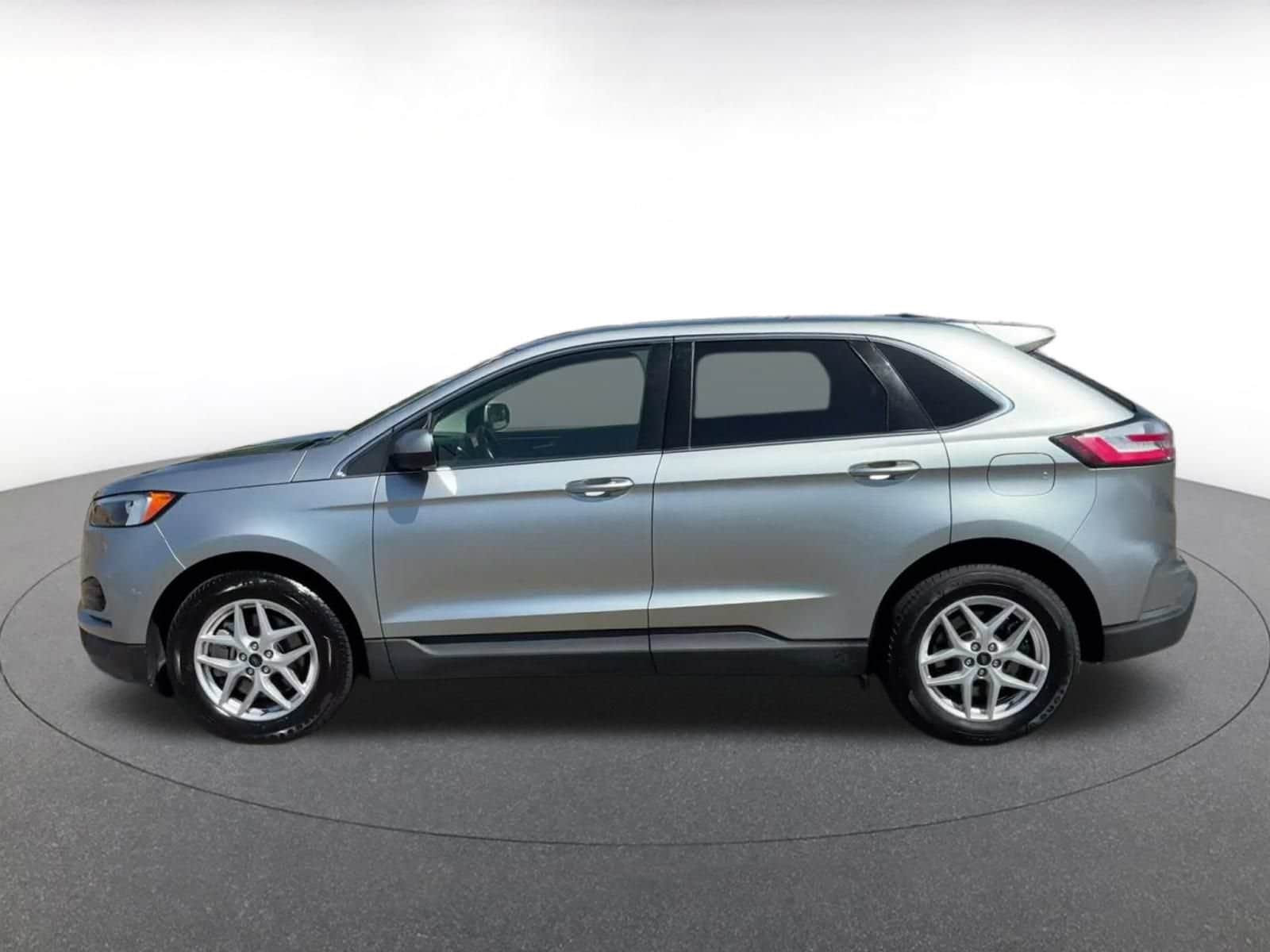 Thumbnail: 2024 Ford Edge - 8