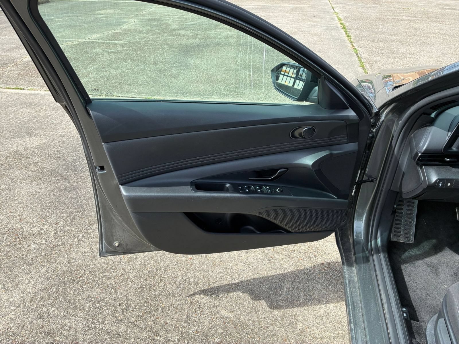 Thumbnail: 2026 Hyundai Elantra - 18