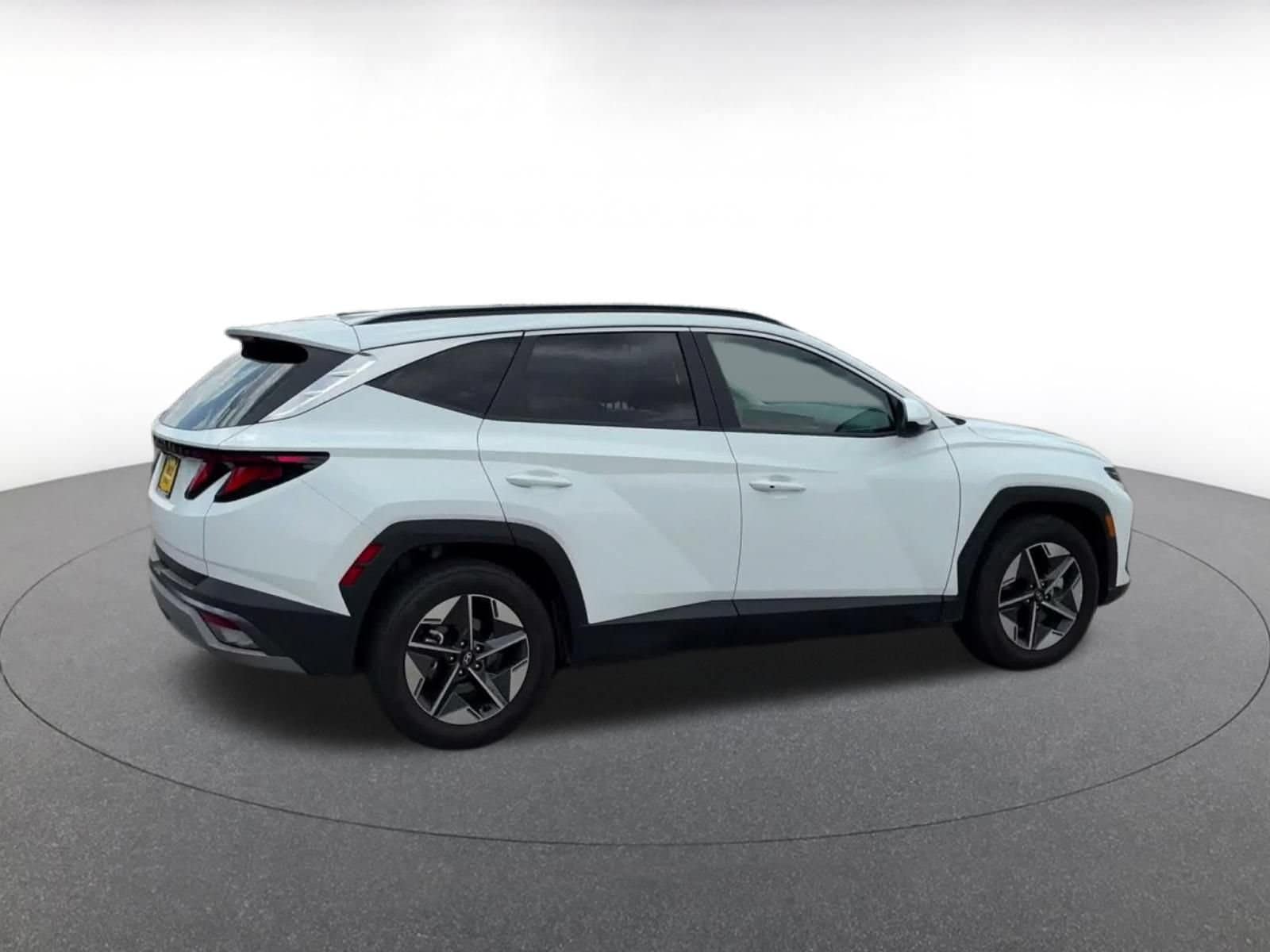 Thumbnail: 2026 Hyundai Tucson - 14