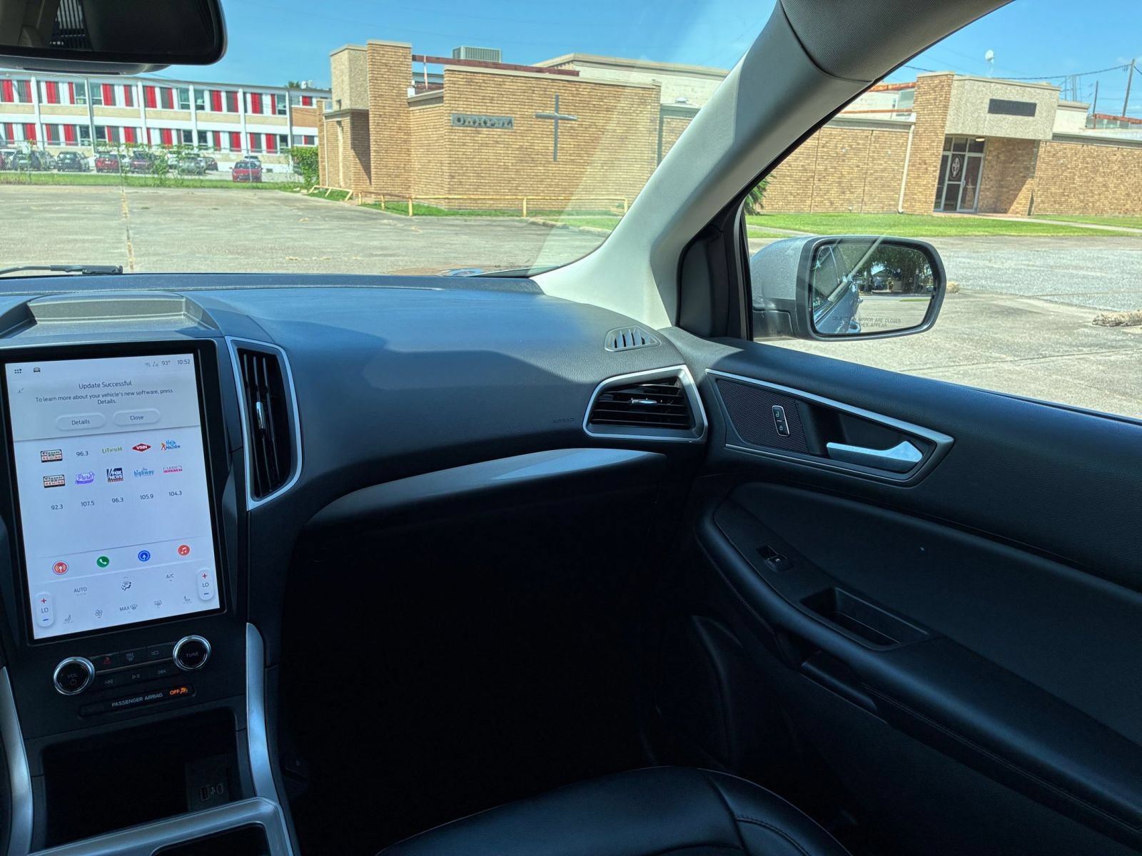 Thumbnail: 2024 Ford Edge - 34