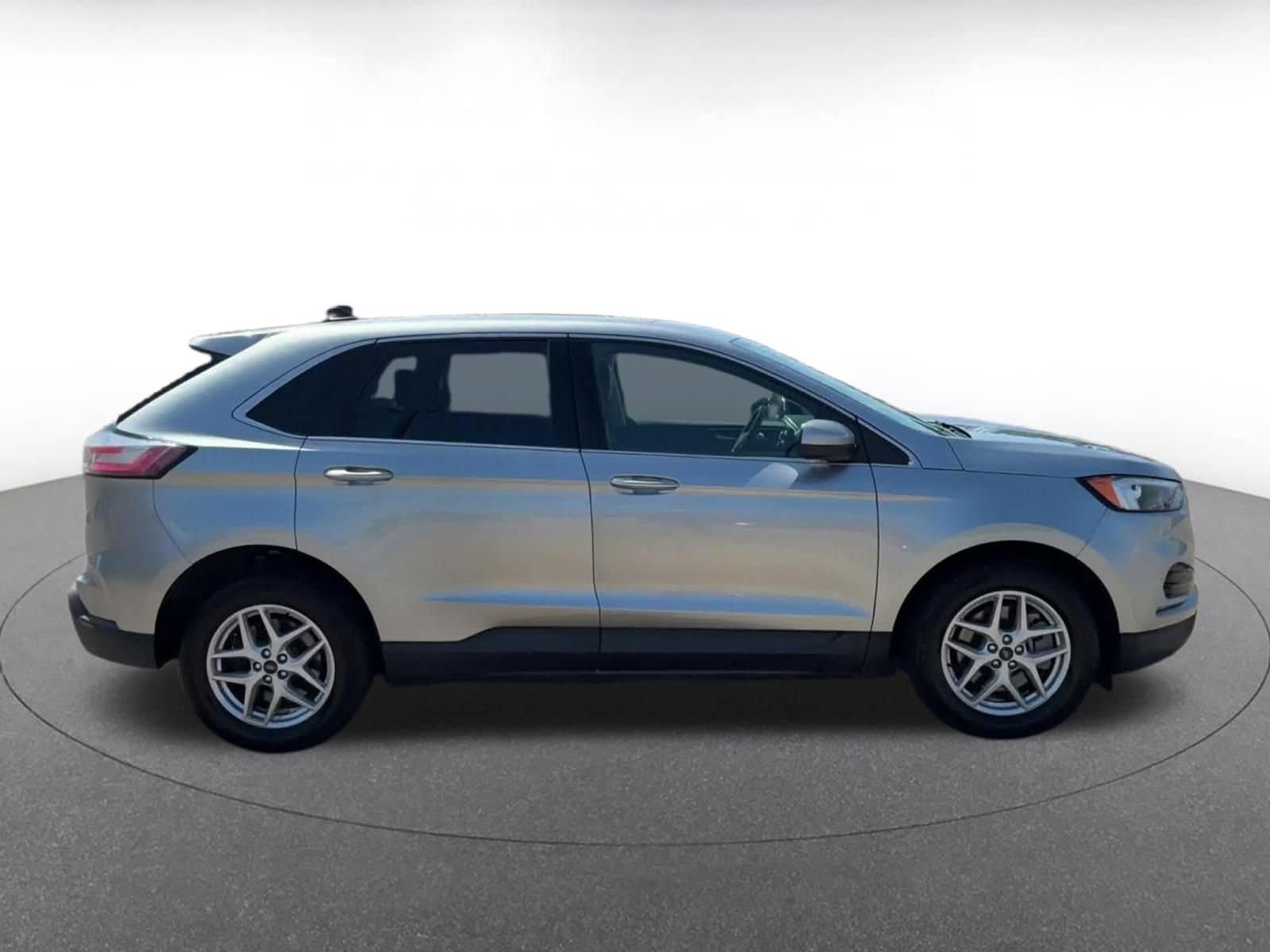 Thumbnail: 2024 Ford Edge - 15