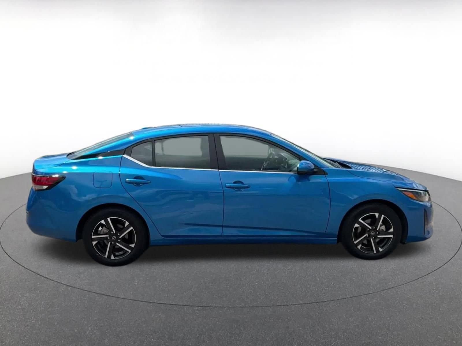 Thumbnail: 2025 Nissan Sentra - 15