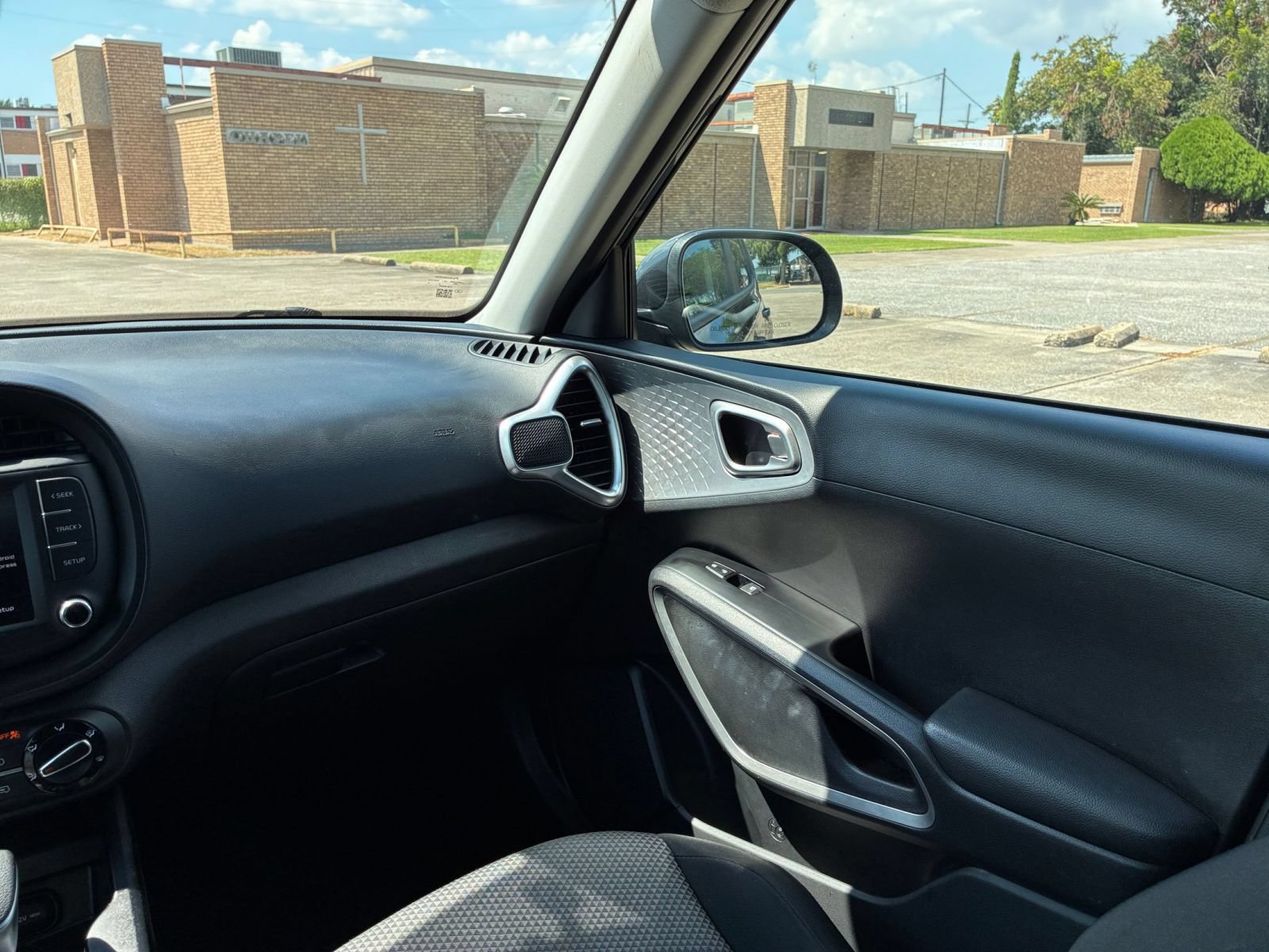 Thumbnail: 2025 Kia Soul - 32