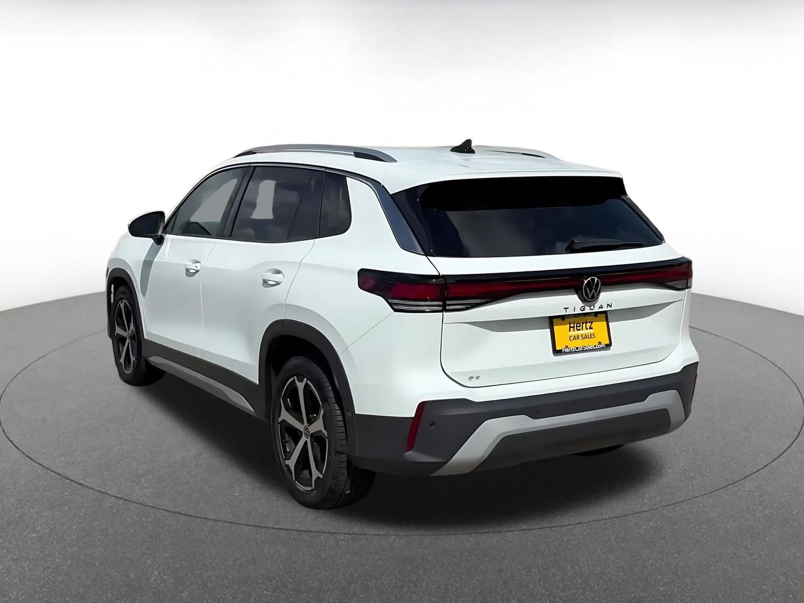 Thumbnail: 2026 Volkswagen Tiguan - 10