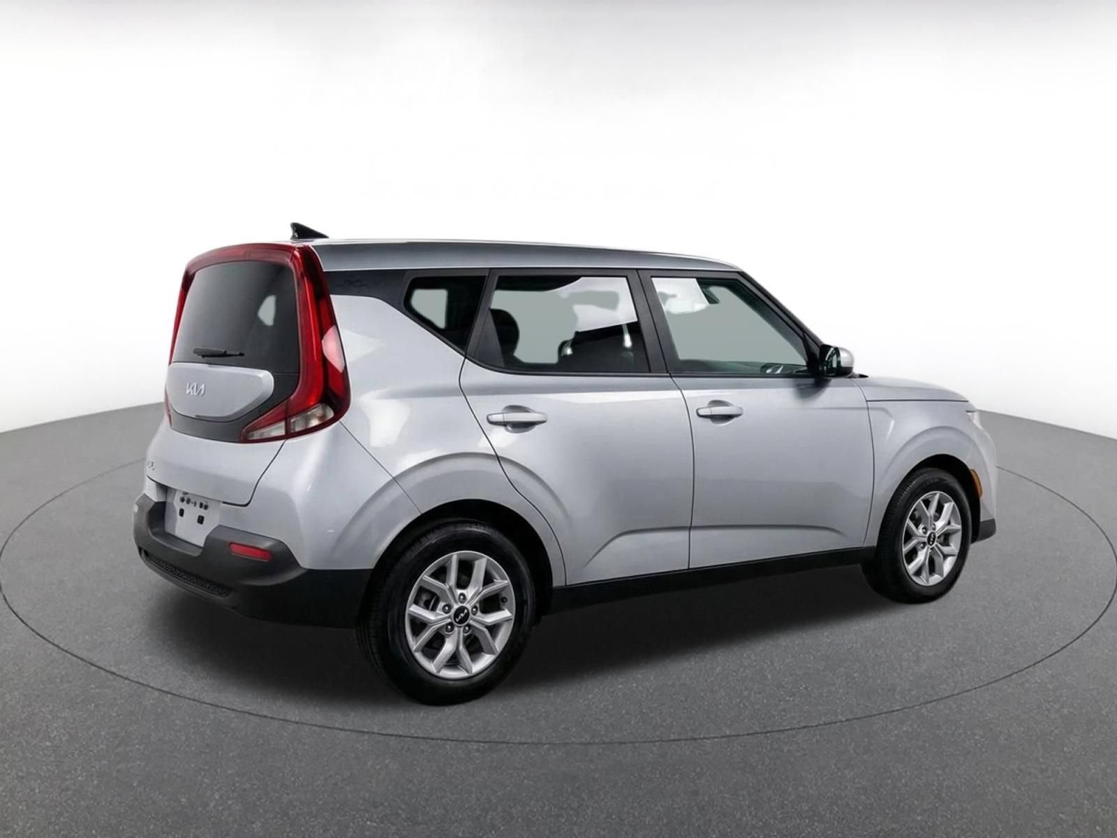 Thumbnail: 2025 Kia Soul - 10