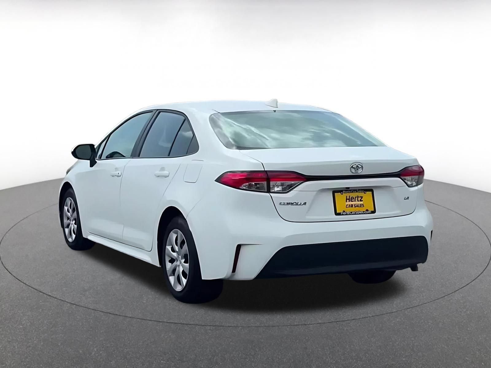 Thumbnail: 2025 Toyota Corolla - 10