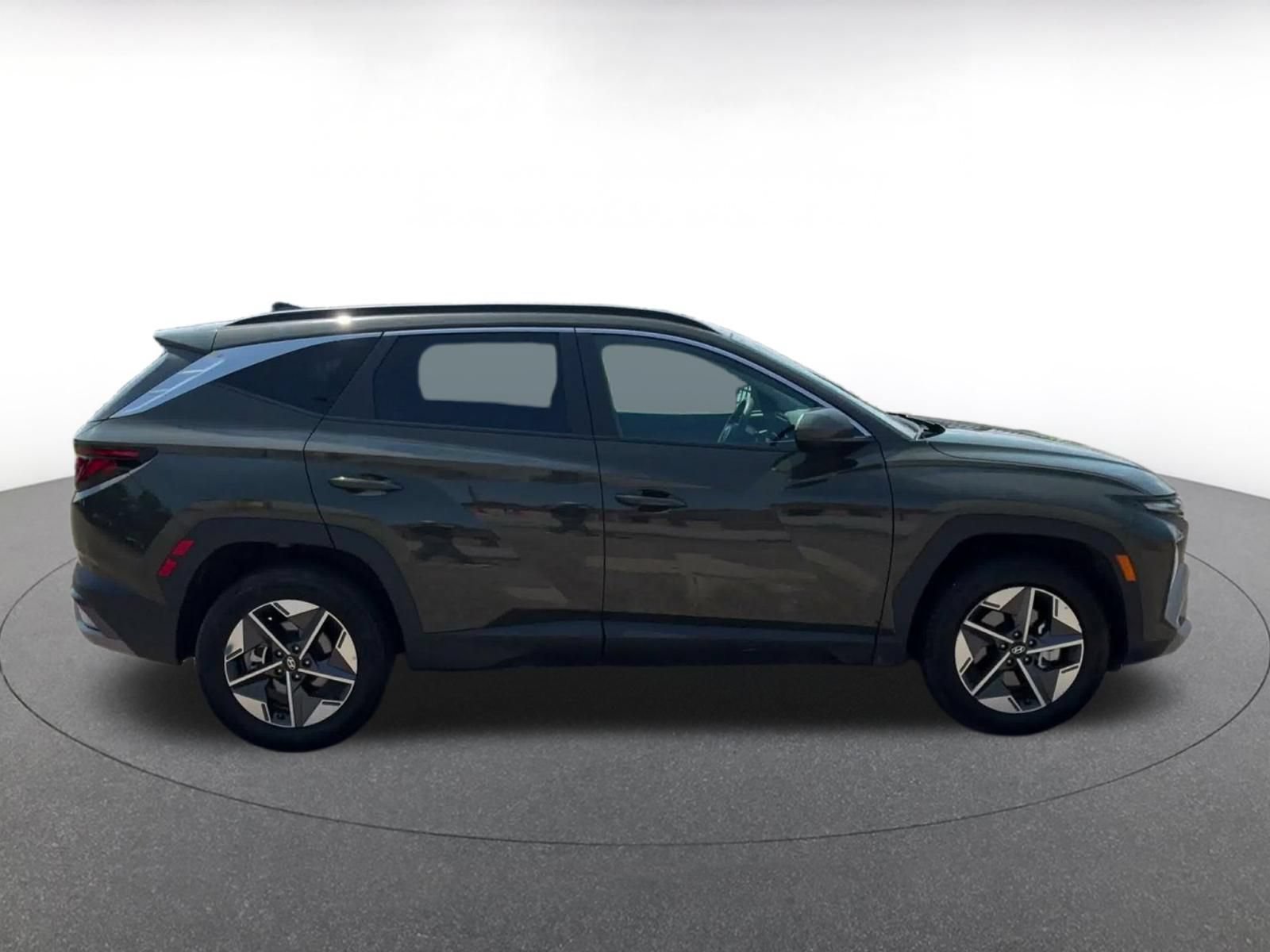 Thumbnail: 2026 Hyundai Tucson - 15