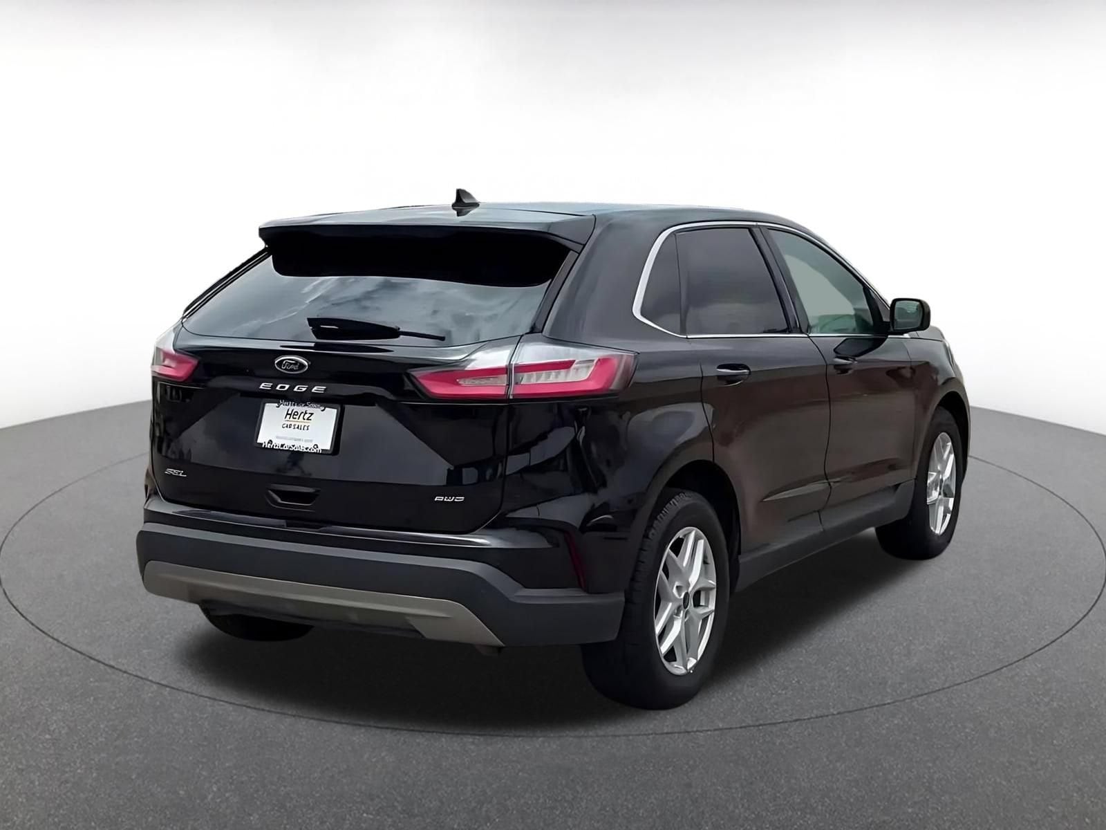 Thumbnail: 2024 Ford Edge - 13