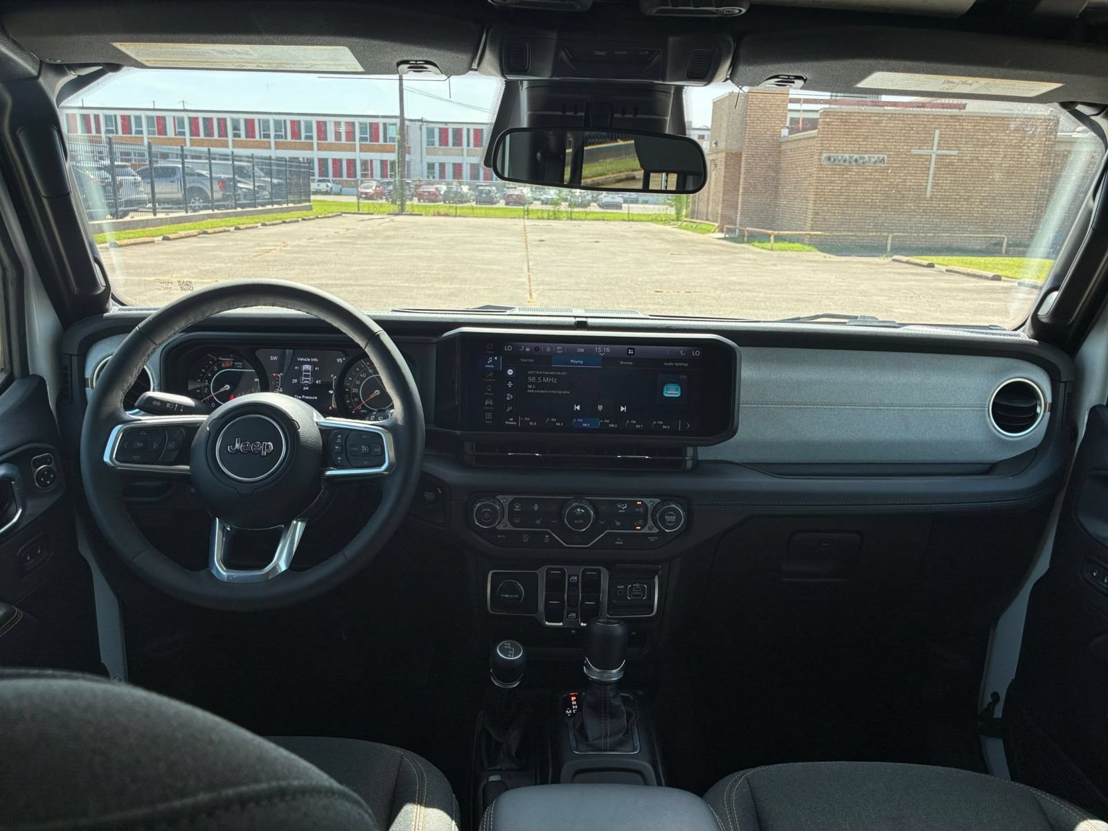 Thumbnail: 2025 Jeep Wrangler - 31