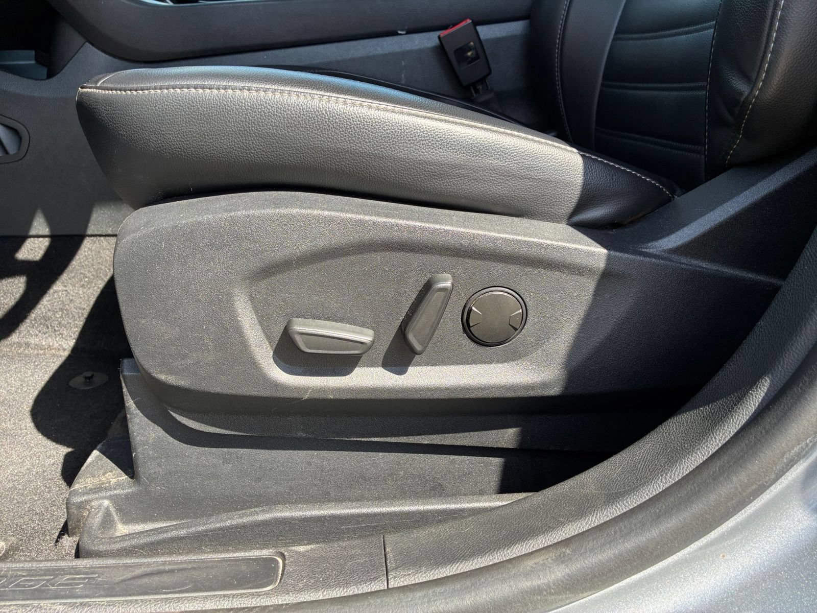 Thumbnail: 2024 Ford Edge - 21