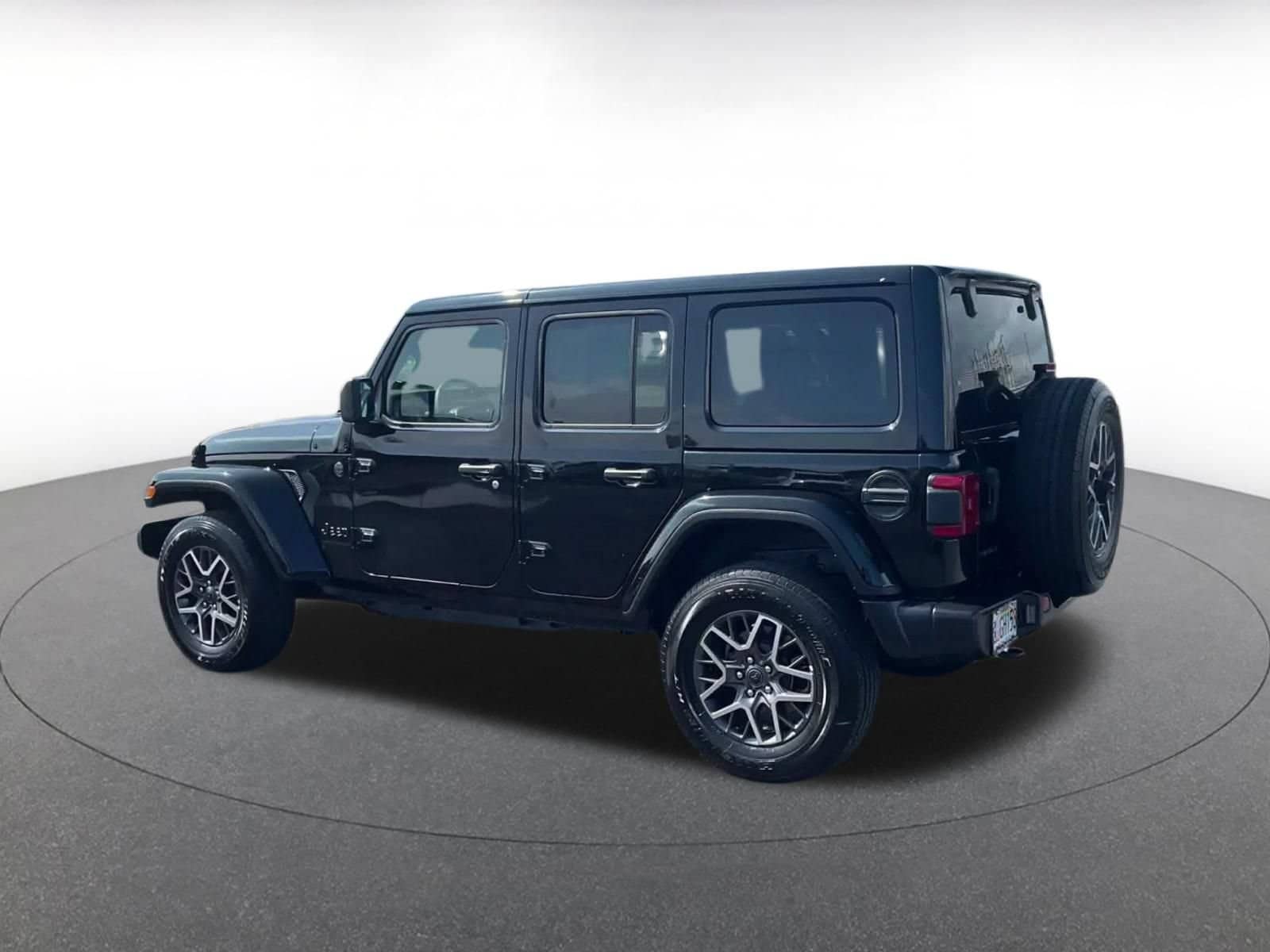 Thumbnail: 2025 Jeep Wrangler - 9