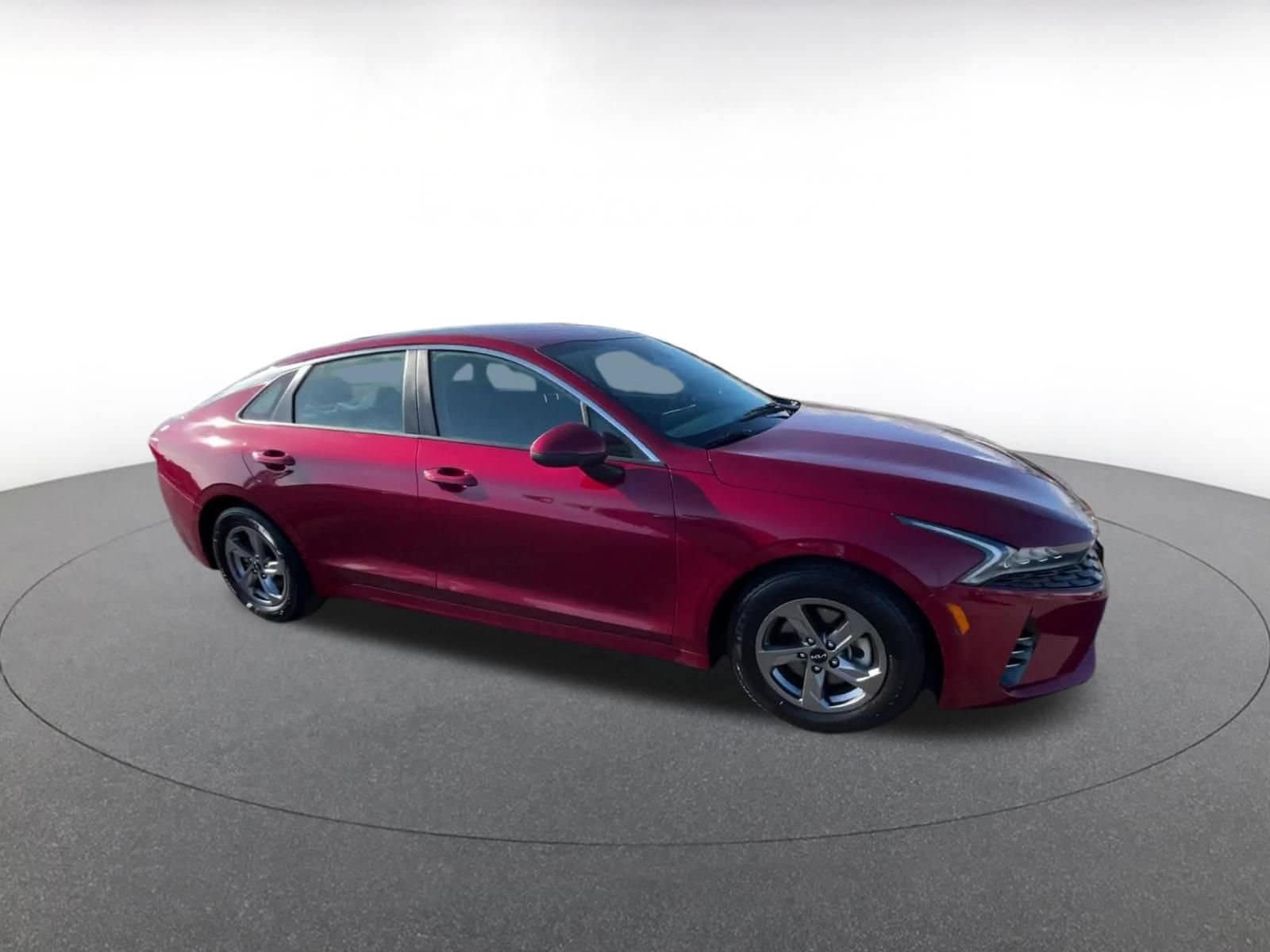 Thumbnail: 2023 Kia K5 - 2
