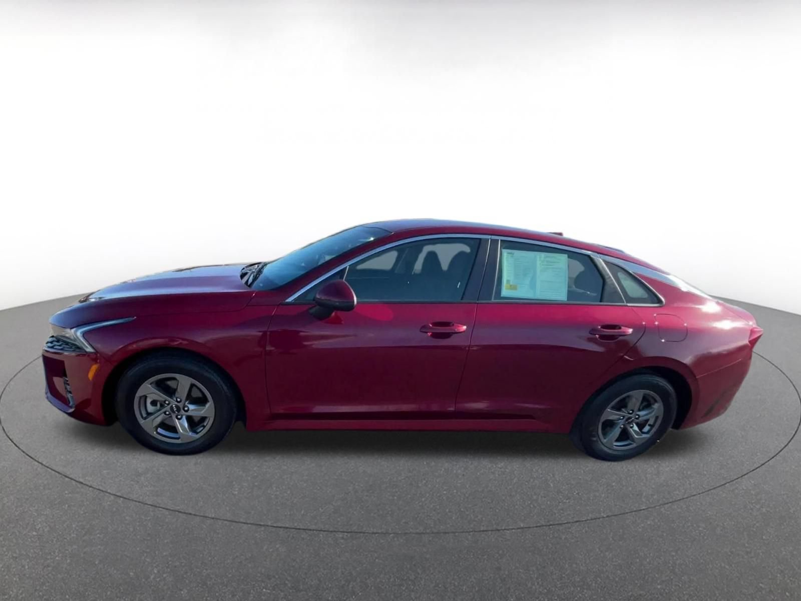 Thumbnail: 2023 Kia K5 - 8