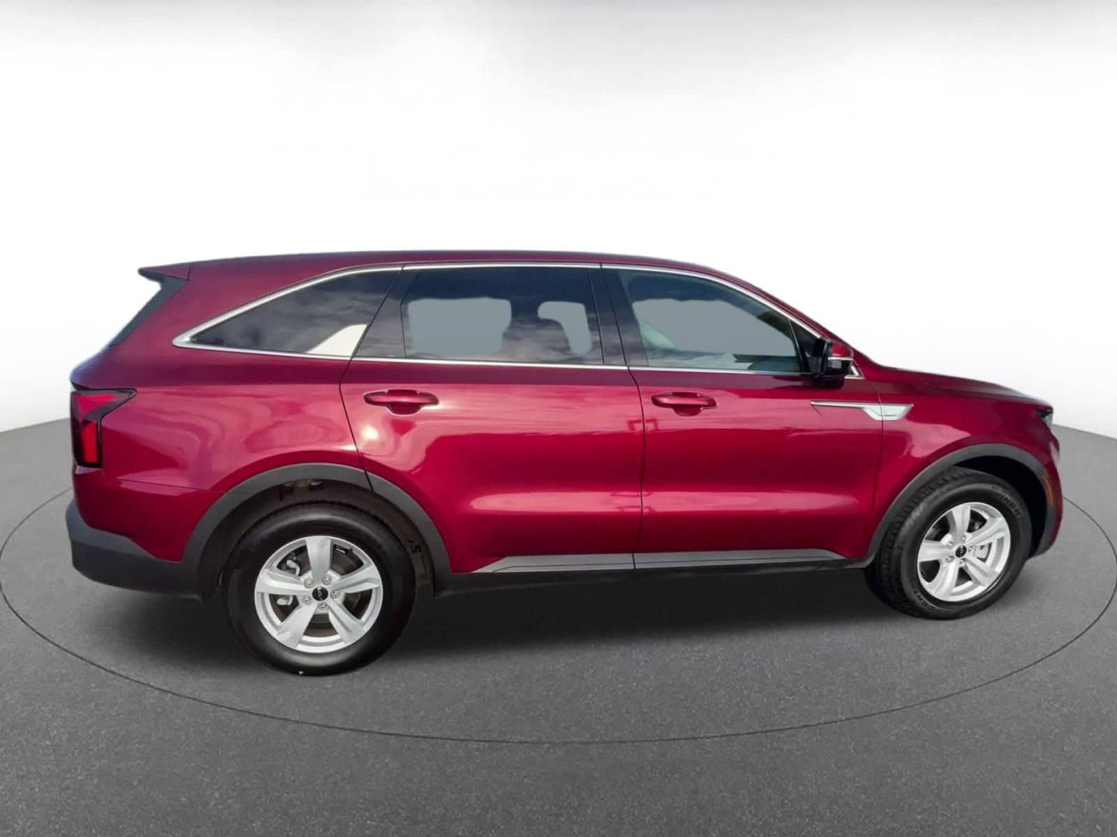 Thumbnail: 2023 Kia Sorento - 15