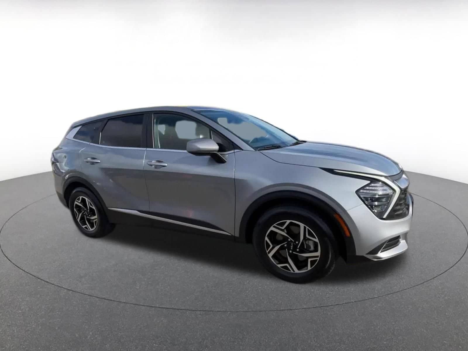 Thumbnail: 2025 Kia Sportage - 2