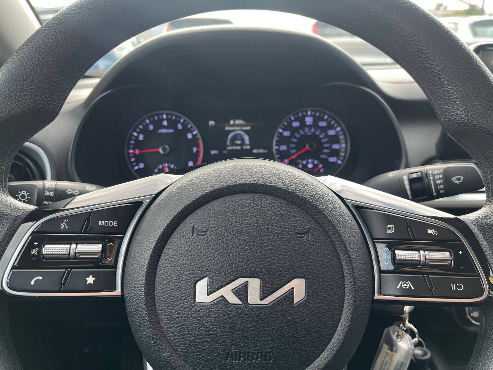 Thumbnail: 2024 Kia Forte - 25