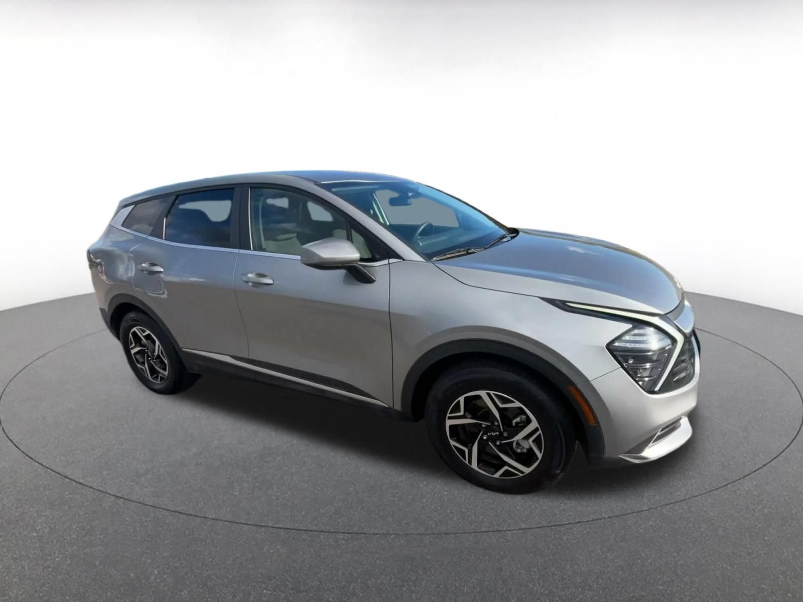 Thumbnail: 2025 Kia Sportage - 2