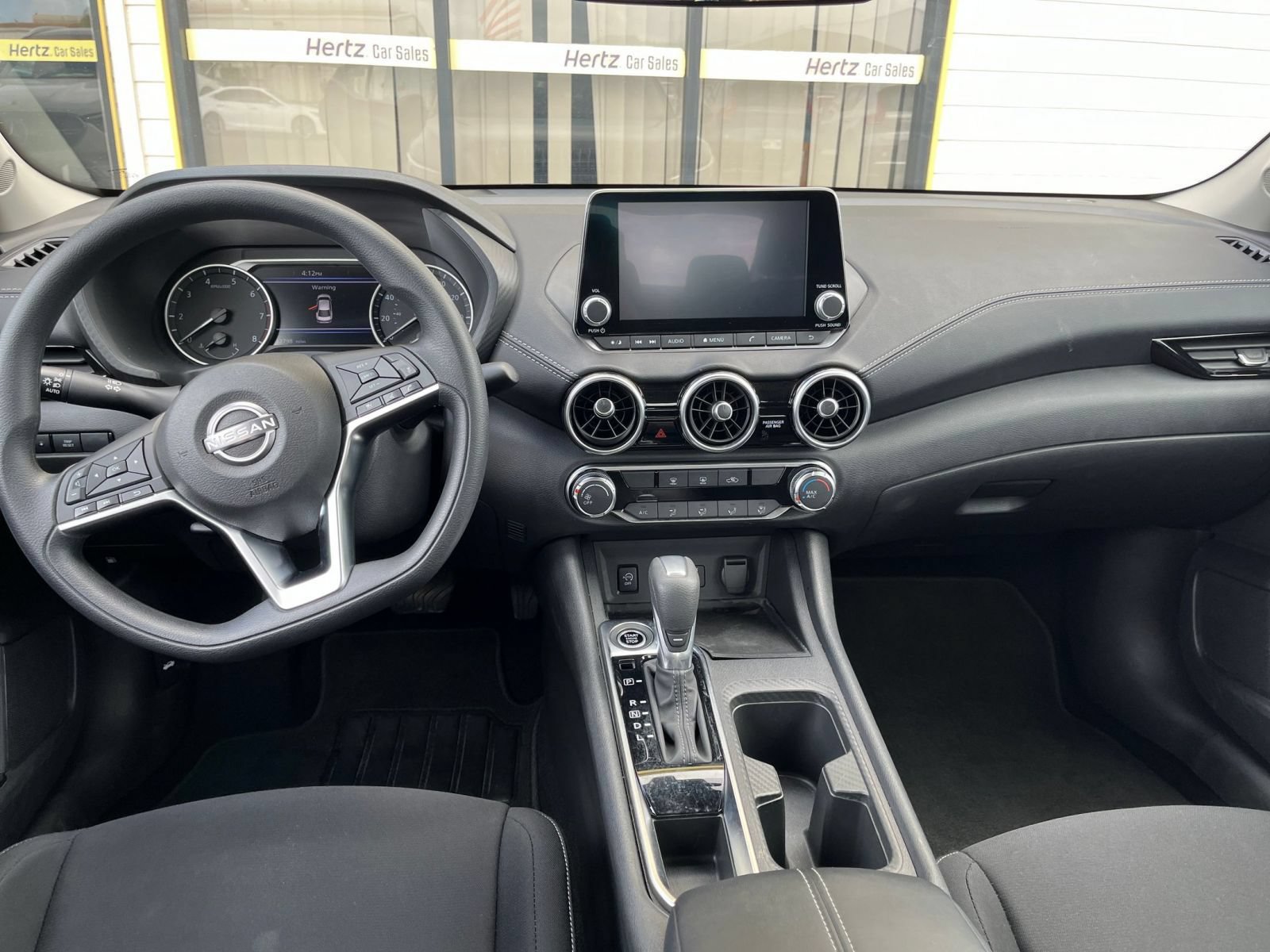Thumbnail: 2025 Nissan Sentra - 30