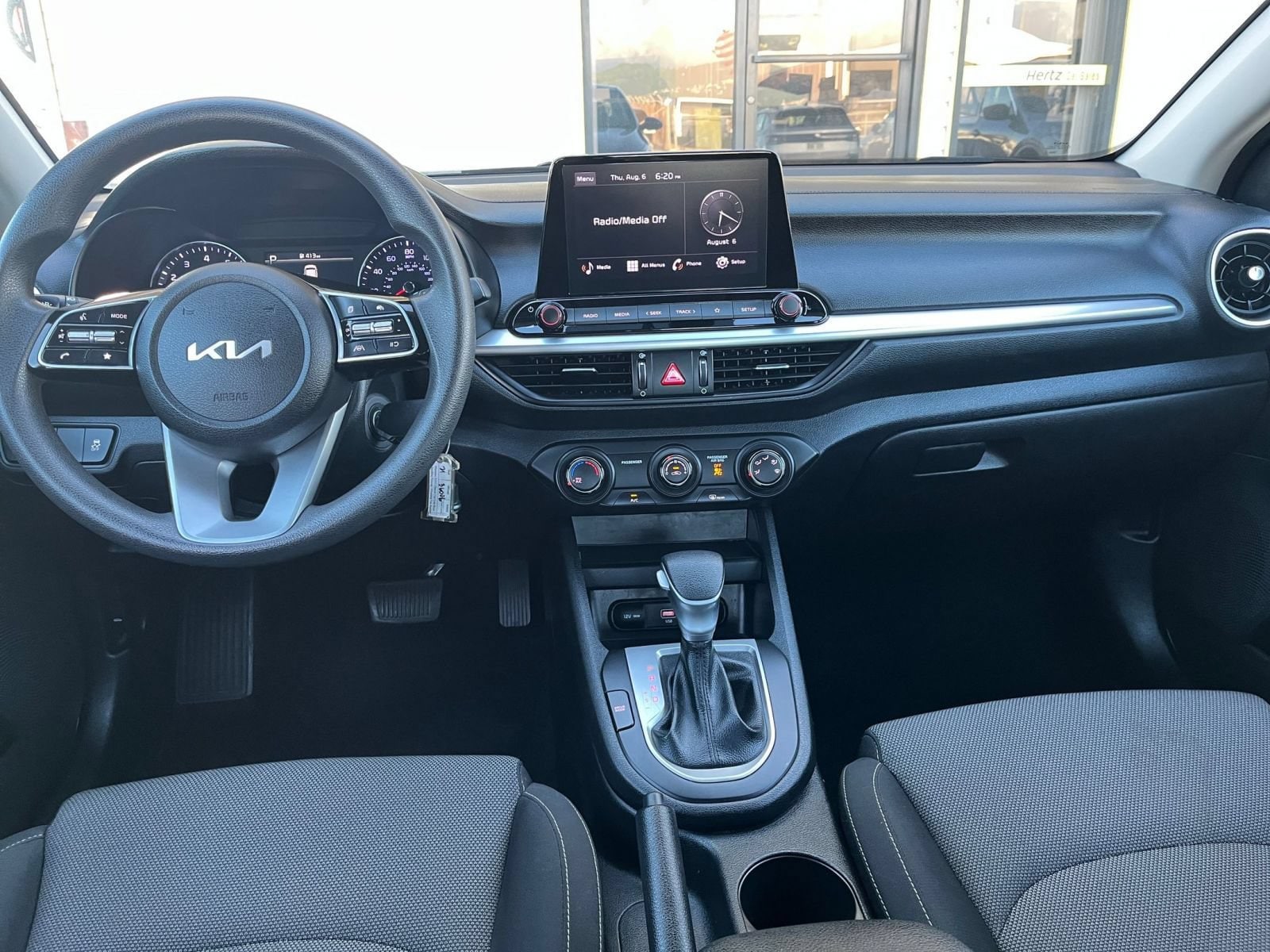 Thumbnail: 2024 Kia Forte - 30
