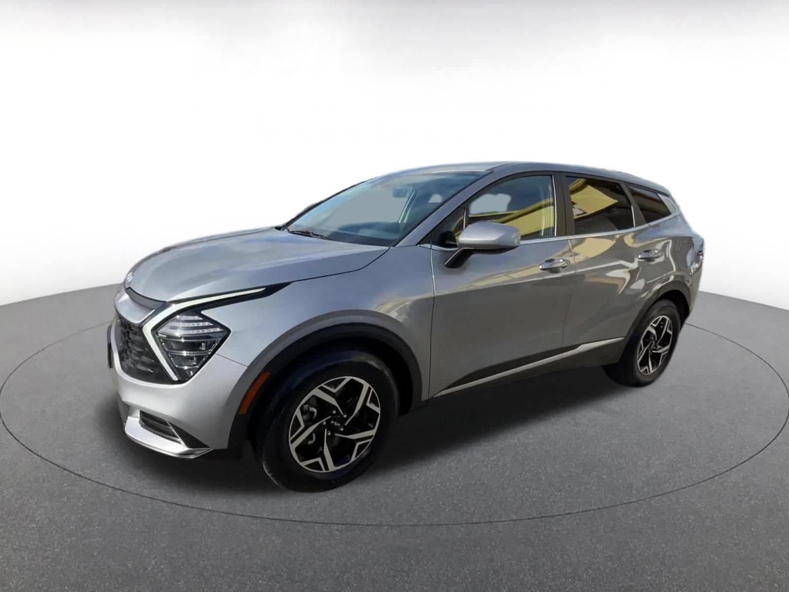 Thumbnail: 2025 Kia Sportage - 7