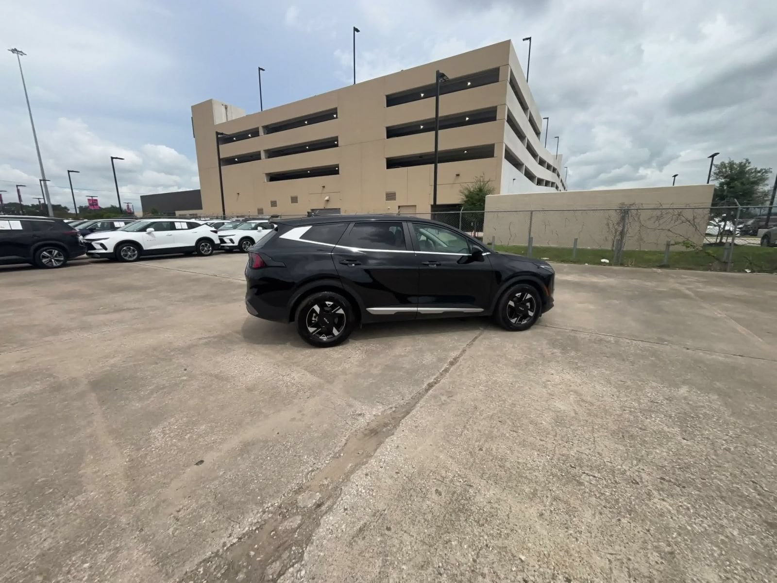 Thumbnail: 2026 Kia Sportage - 14