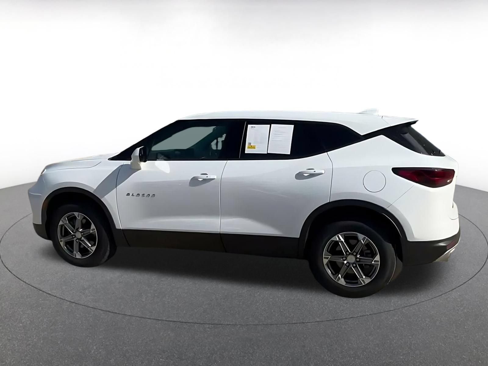 Thumbnail: 2026 Chevrolet Blazer - 10