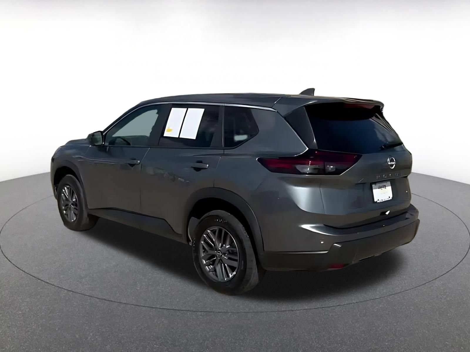 Thumbnail: 2026 Nissan Rogue - 12