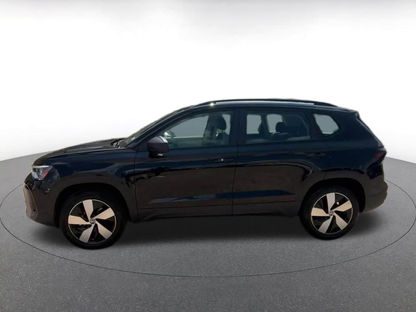 Thumbnail: 2026 Volkswagen Taos - 8